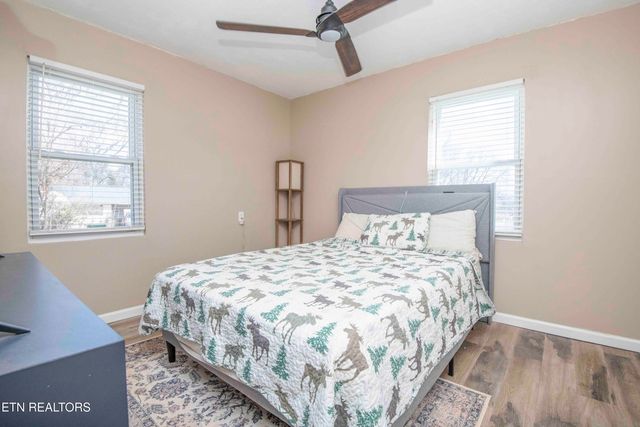 1810 Old Niles Ferry Rd, Maryville, TN 37803