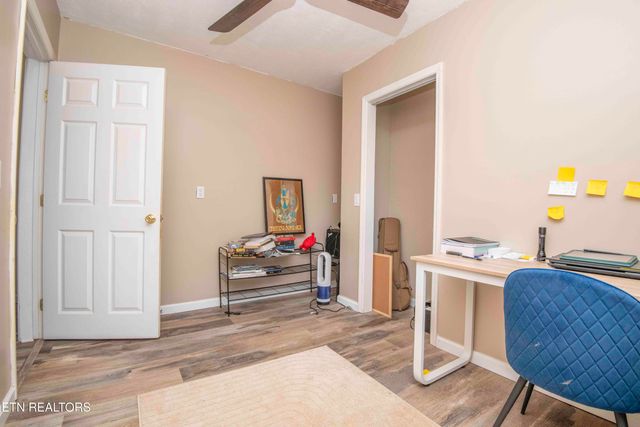 1810 Old Niles Ferry Rd, Maryville, TN 37803