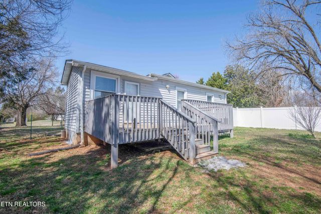 1810 Old Niles Ferry Rd, Maryville, TN 37803