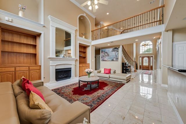 6634 Shell Flower Lane, Dallas, TX 75252