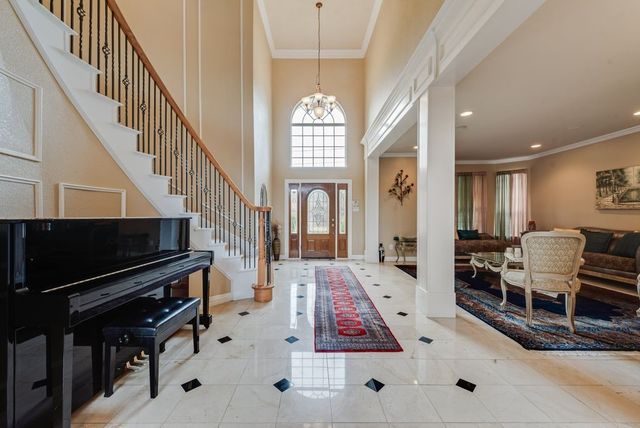 6634 Shell Flower Lane, Dallas, TX 75252
