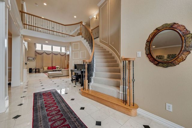 6634 Shell Flower Lane, Dallas, TX 75252
