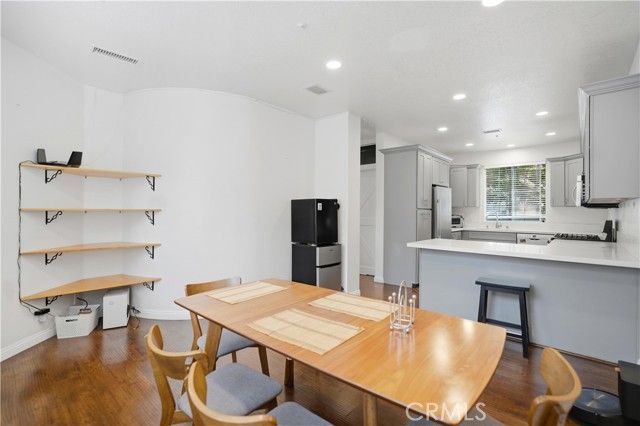 8 Cuzzano Aisle, Irvine, CA 92606