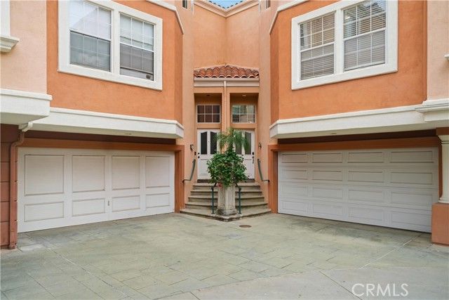 8 Cuzzano Aisle, Irvine, CA 92606