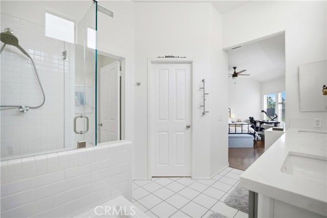 8 Cuzzano Aisle, Irvine, CA 92606