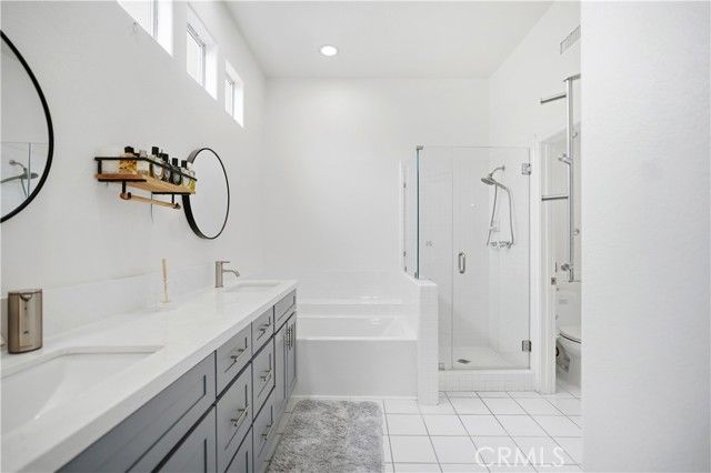 8 Cuzzano Aisle, Irvine, CA 92606