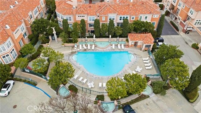 8 Cuzzano Aisle, Irvine, CA 92606