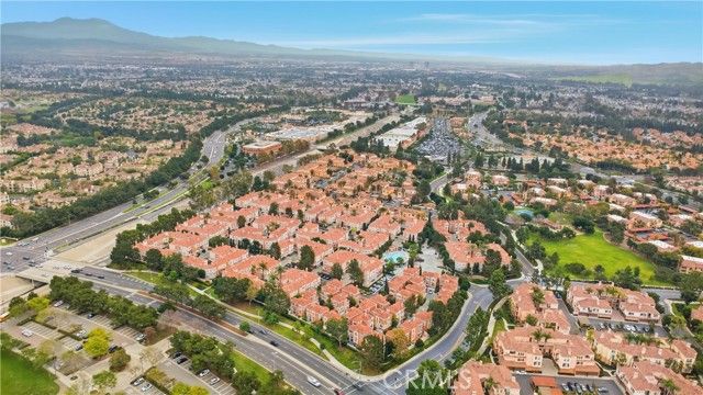 8 Cuzzano Aisle, Irvine, CA 92606