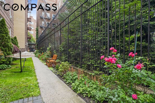 7612 35th Ave Apt 6N, New York City, NY 11372