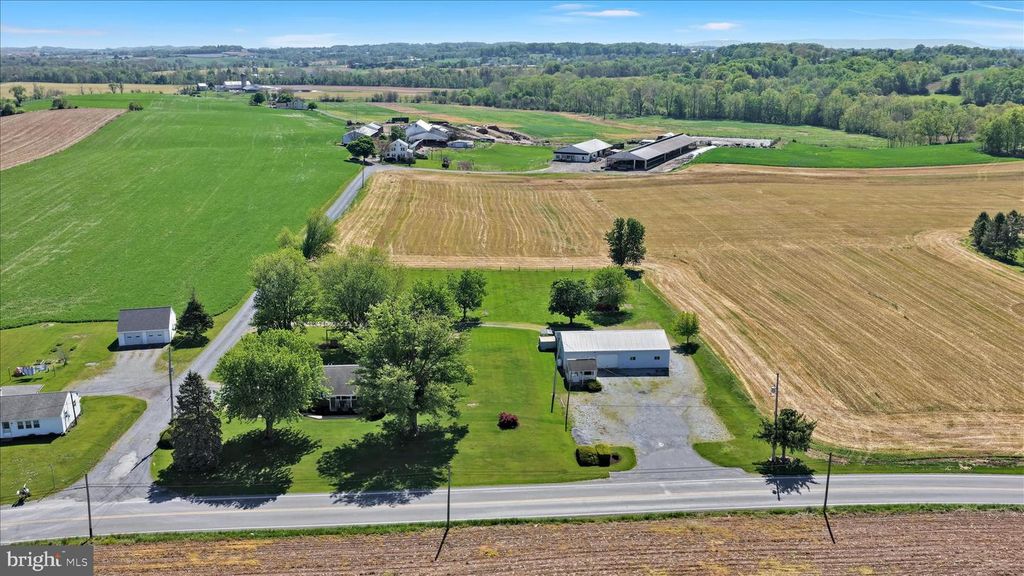 492 UNION RD, Lebanon, PA 17046