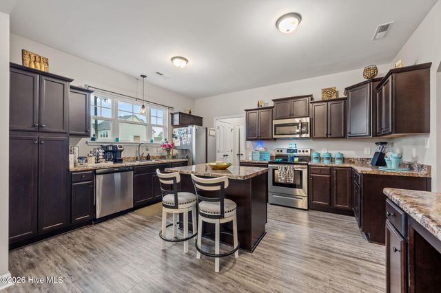 243 Breakwater Drive, Sneads Ferry, NC 28460