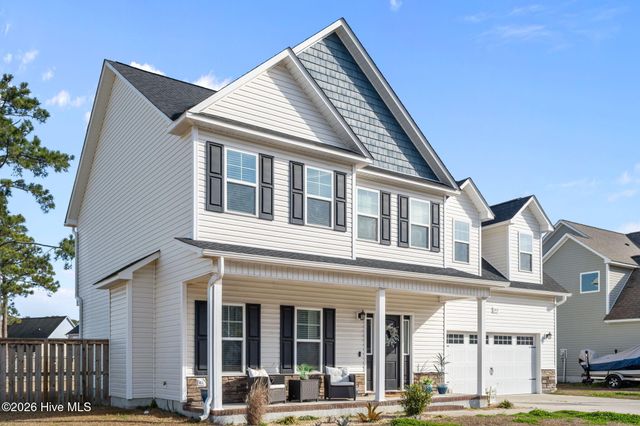 243 Breakwater Drive, Sneads Ferry, NC 28460