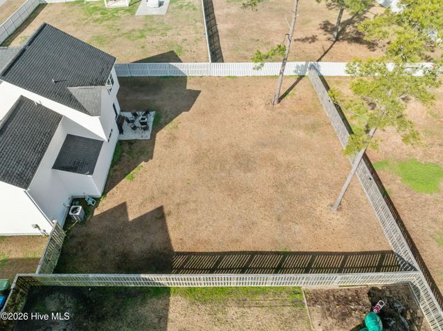 243 Breakwater Drive, Sneads Ferry, NC 28460