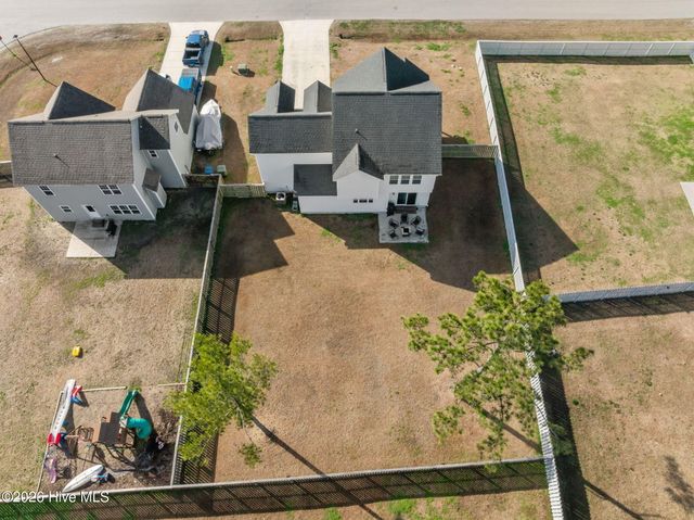 243 Breakwater Drive, Sneads Ferry, NC 28460