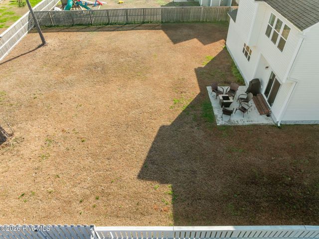 243 Breakwater Drive, Sneads Ferry, NC 28460