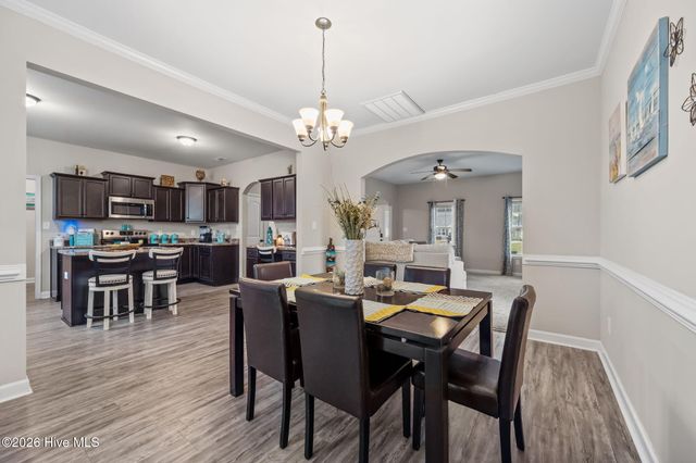 243 Breakwater Drive, Sneads Ferry, NC 28460