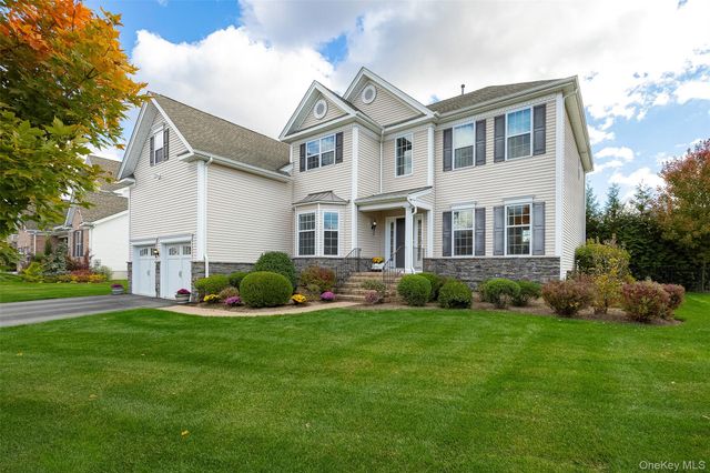 2 E Van Buren Way, Hopewell Junction, NY 12533