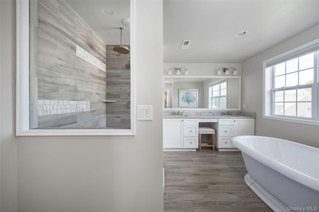 2 E Van Buren Way, Hopewell Junction, NY 12533