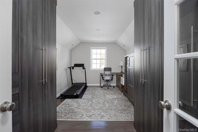 2 E Van Buren Way, Hopewell Junction, NY 12533