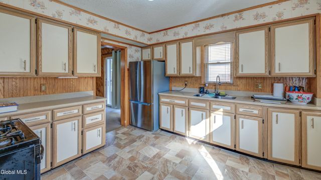 23 Briggs Street, Johnstown, NY 12095