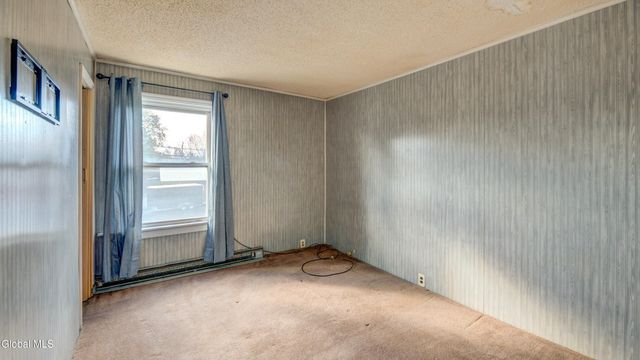 23 Briggs Street, Johnstown, NY 12095