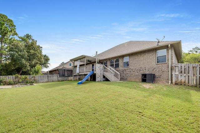 654 Red Fern Road, Crestview, FL 32536