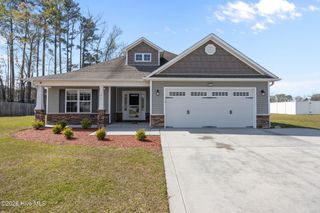 2812 Cresset Drive, Winterville, NC 28590