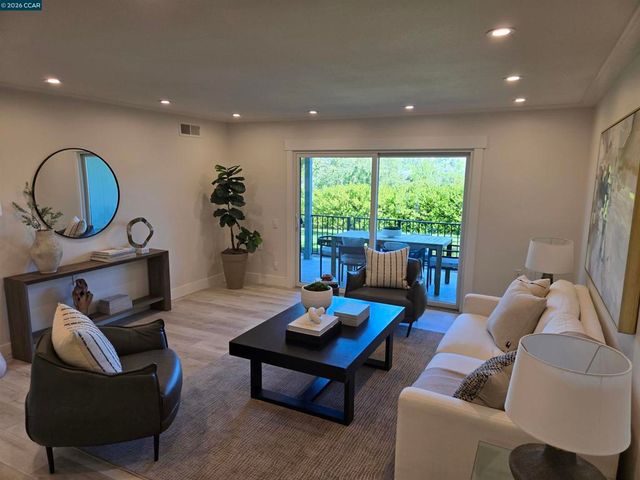 1124 Singingwood Ct 2, Walnut Creek, CA 94595