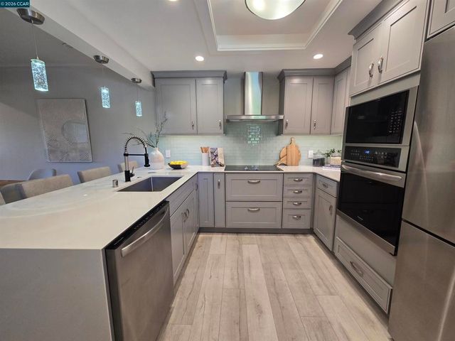 1124 Singingwood Ct 2, Walnut Creek, CA 94595