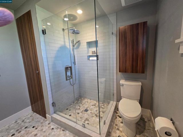 1124 Singingwood Ct 2, Walnut Creek, CA 94595