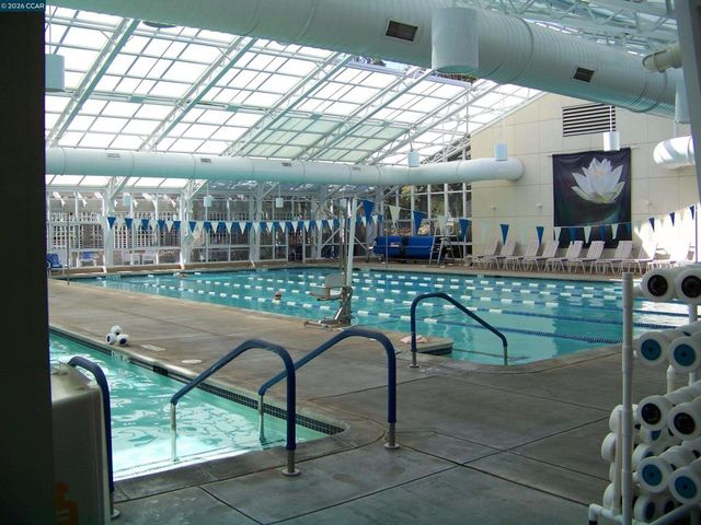 1124 Singingwood Ct 2, Walnut Creek, CA 94595