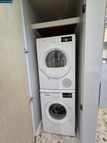 1124 Singingwood Ct 2, Walnut Creek, CA 94595