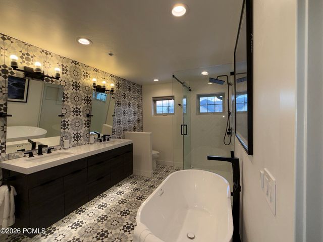 5975 N Fox Pointe Circle Apt A-2, Park City, UT 84098