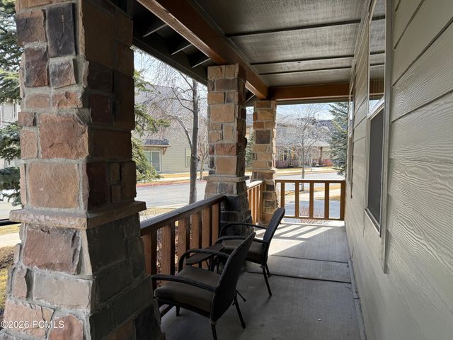 5975 N Fox Pointe Circle Apt A-2, Park City, UT 84098