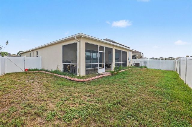 2130 ROANOKE SPRINGS DRIVE, Ruskin, FL 33570