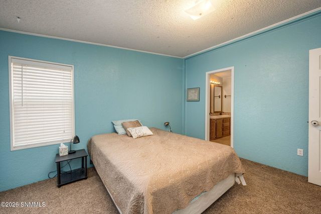 220 Squirrel Road, Las Cruces, NM 88007