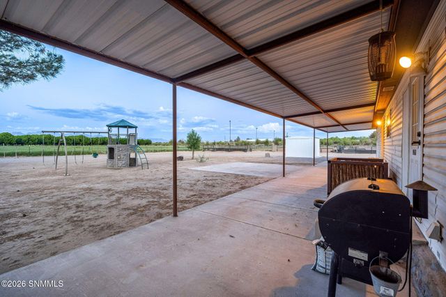 220 Squirrel Road, Las Cruces, NM 88007
