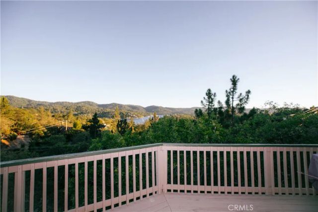 1239 Yosemite, Lake Arrowhead, CA 92352