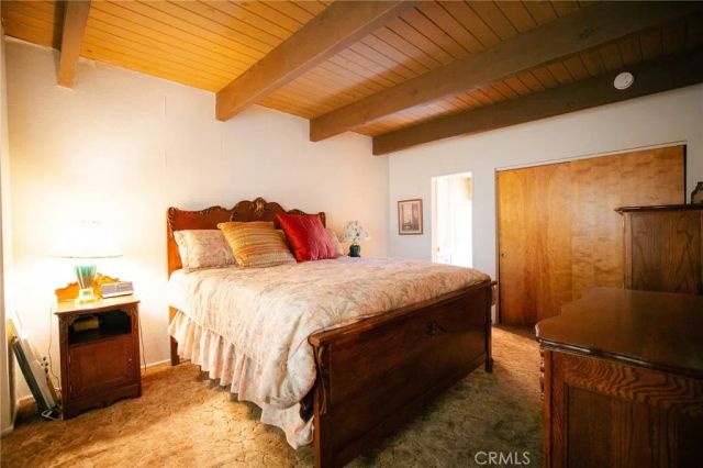 1239 Yosemite, Lake Arrowhead, CA 92352