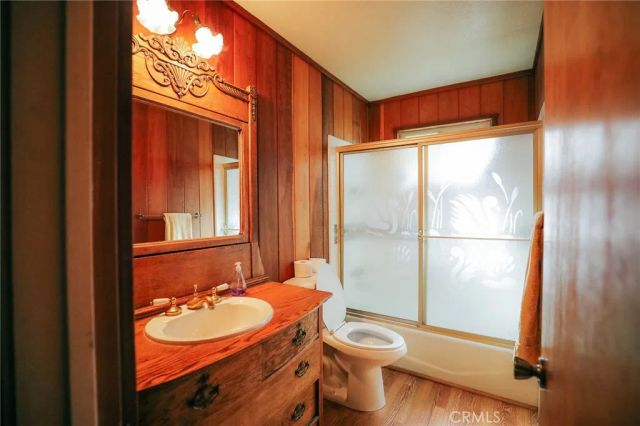 1239 Yosemite, Lake Arrowhead, CA 92352