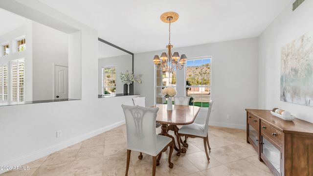 1467 E AMBERWOOD Drive, Phoenix, AZ 85048