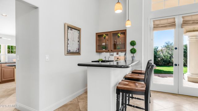 1467 E AMBERWOOD Drive, Phoenix, AZ 85048