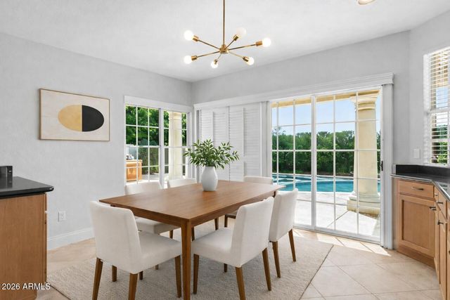 1467 E AMBERWOOD Drive, Phoenix, AZ 85048