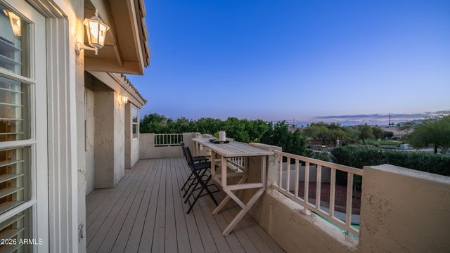 1467 E AMBERWOOD Drive, Phoenix, AZ 85048