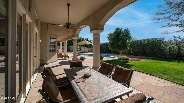 1467 E AMBERWOOD Drive, Phoenix, AZ 85048