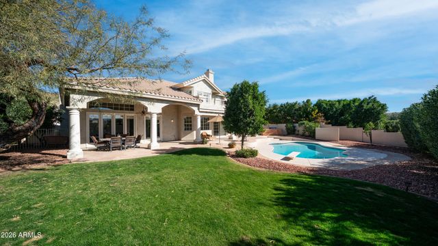 1467 E AMBERWOOD Drive, Phoenix, AZ 85048