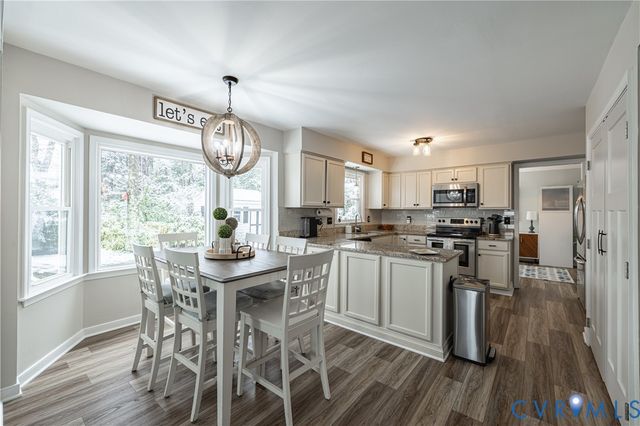 10709 New Trail Ct, Glen Allen, VA 23060