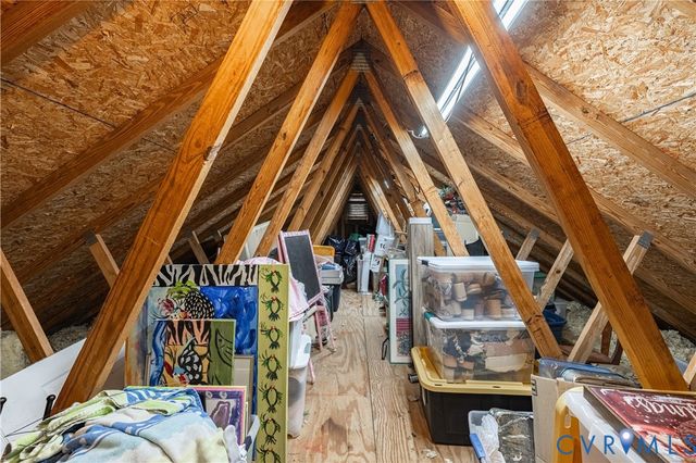 10709 New Trail Ct, Glen Allen, VA 23060