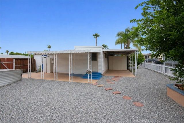 670 Santa Clara, Hemet, CA 92543