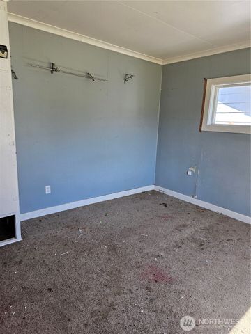 709 Monroe Street, Hoquiam, WA 98550